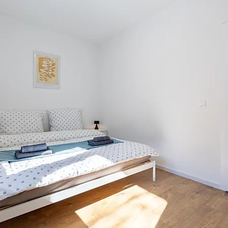 Apartment Levicka - 9 Bratislava
